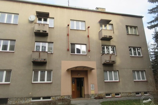 Dražba podílu 1/6 bytu 3+1 82 m2, chaty s pozemky Rychnov nad Kněžnou